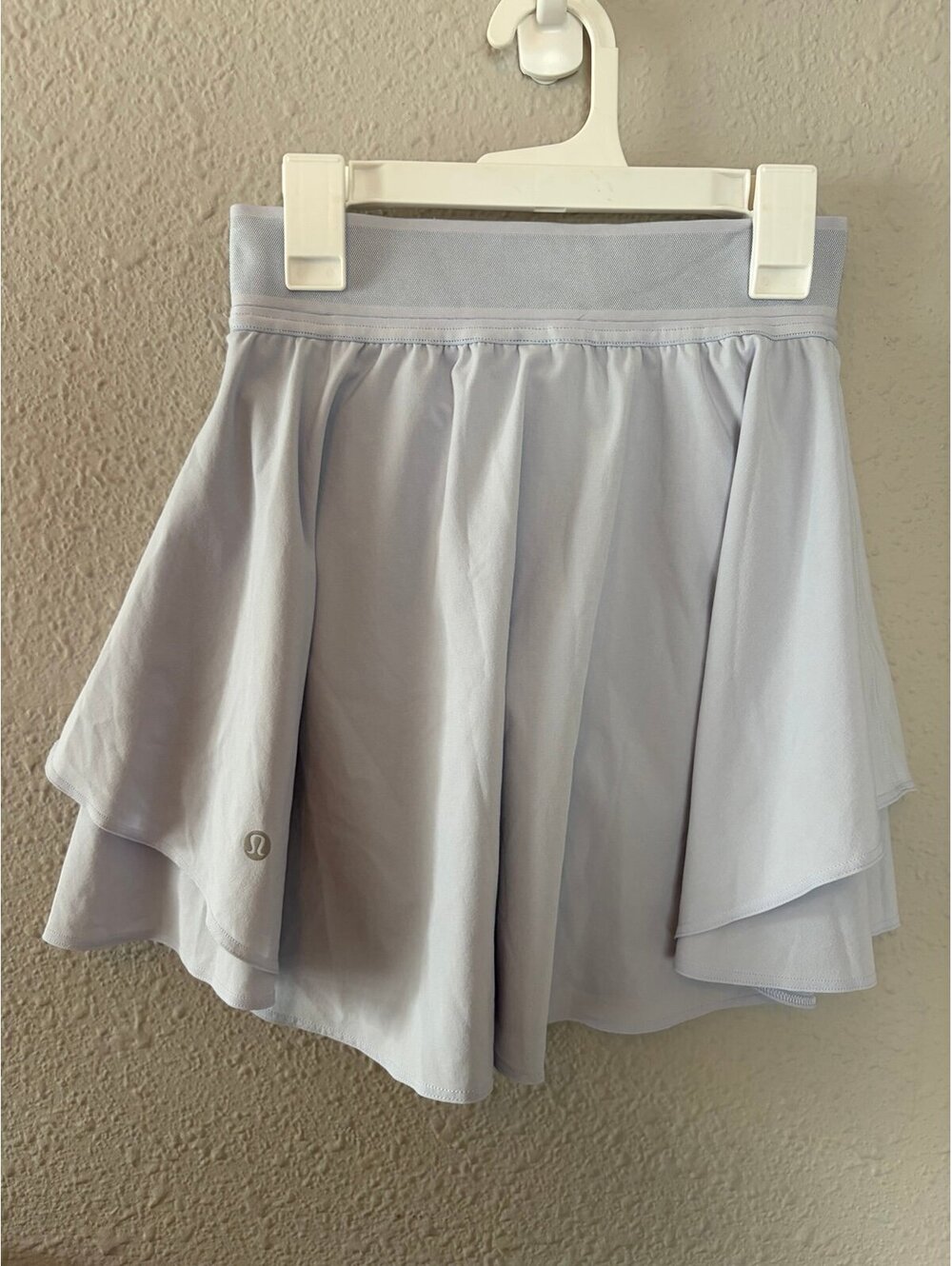Lululemon Court Rival High-Rise Skort *Long size 2. EUC except for slits in the